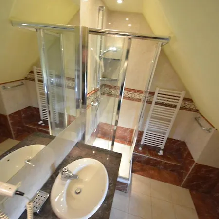 Casa de Férias Kapitaenshaus-in-gross-zicker-halbinsel-moenchgut Groß Zicker